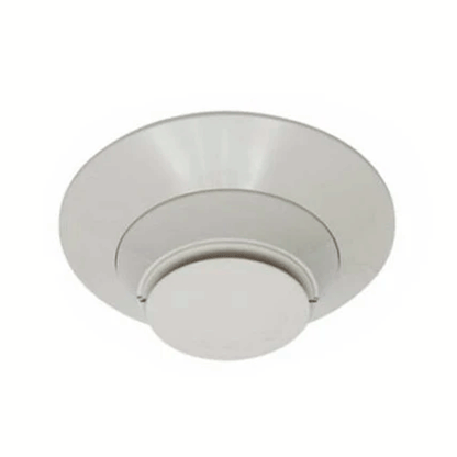 Farenhyt IDP-PHOTO-R-IV photoelectric smoke detector with remote test capability, ivory color, mounted on ceiling.